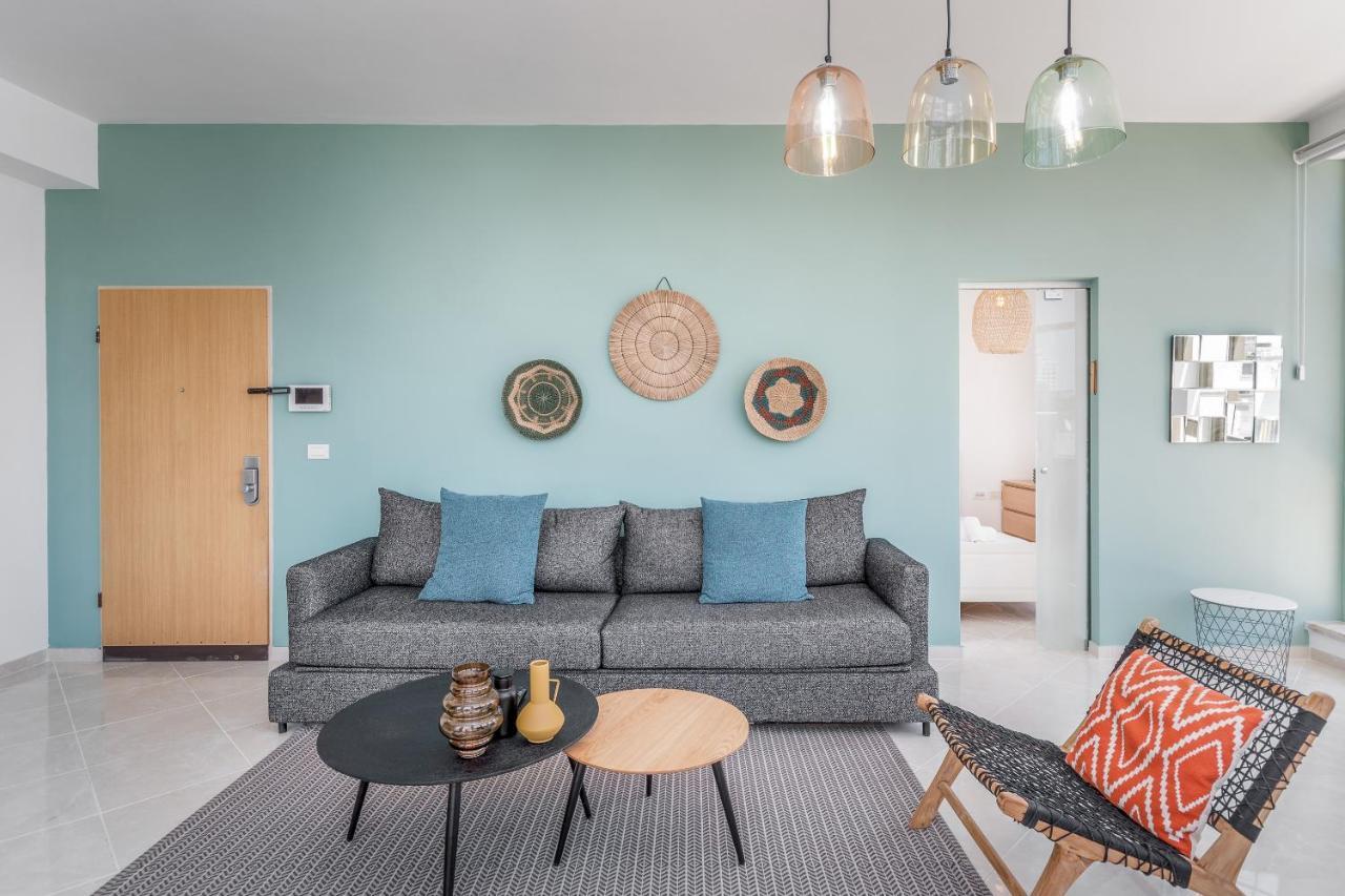 Superbe Apt Avec Terrasse Tres Proche De La Mer ! Tel-Aviv Kültér fotó
